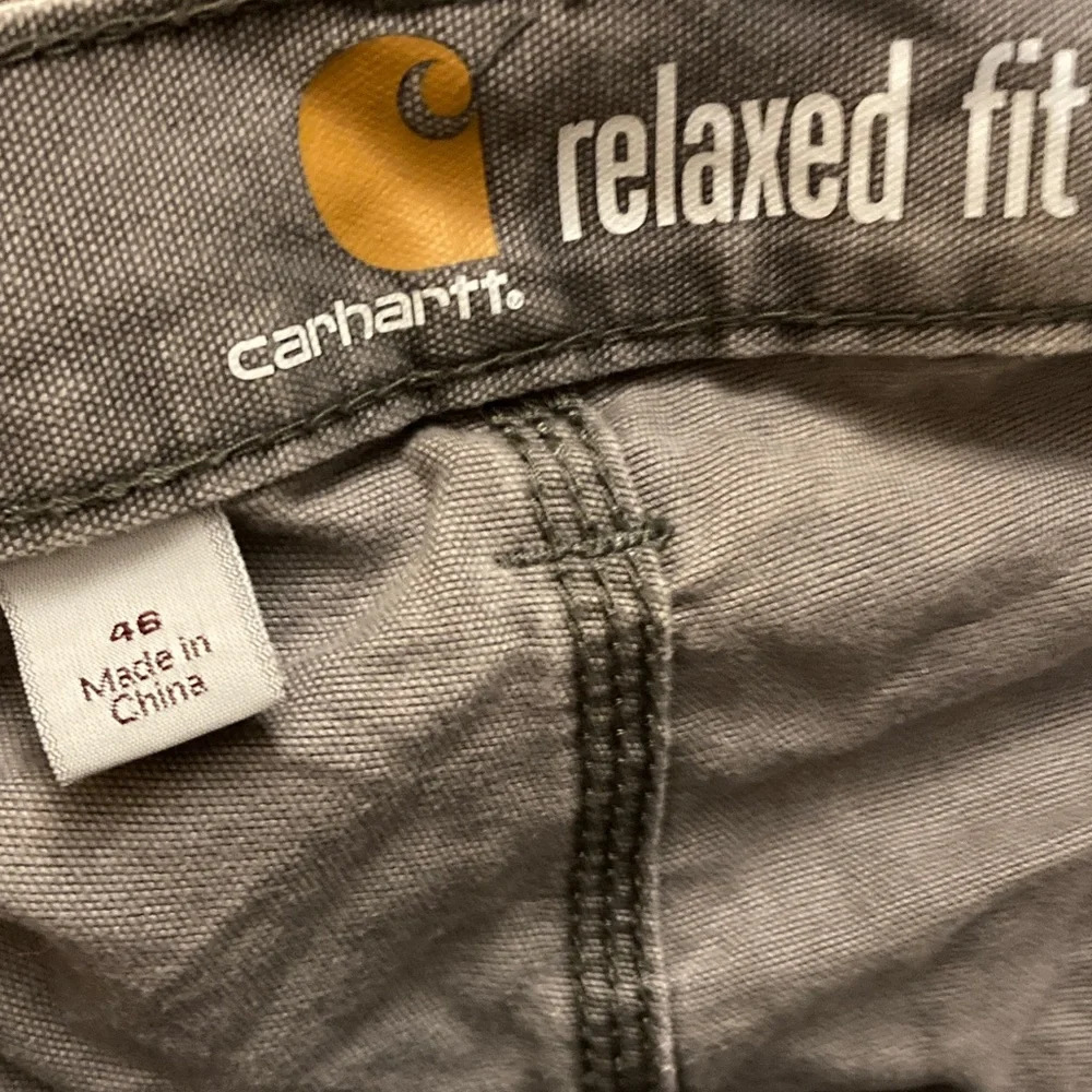 Carhartt Men's Gray Cargo Shorts 46‎